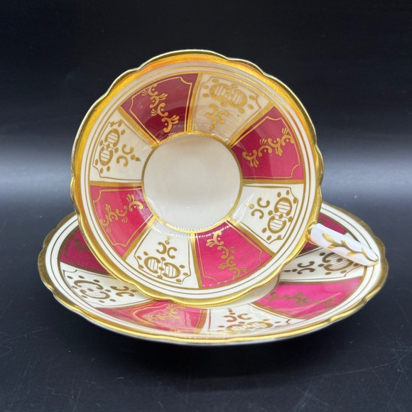 Royal Stafford Tea Cup And Saucer Set Bone China England - Picture 4 of 6